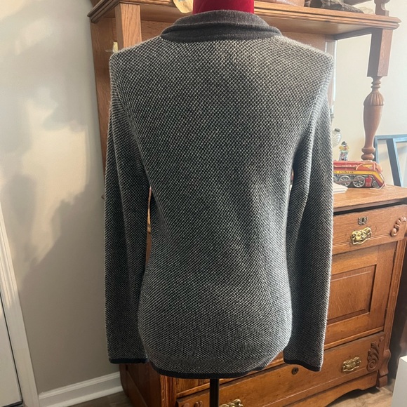 Banana Republic Gray Italian Wool Blend Tailored Cardigan/Blazer - Picture 4 of 4